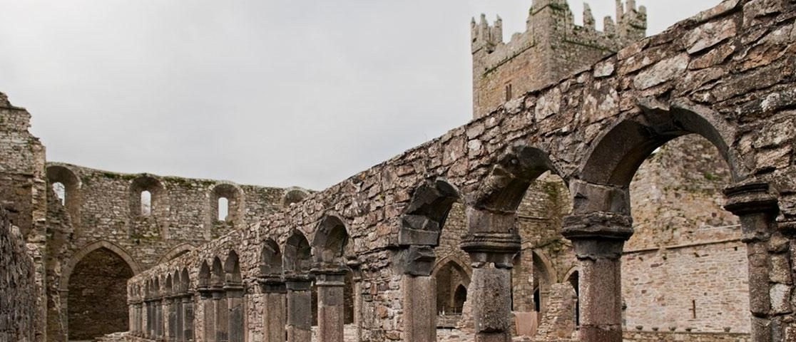 Jerpoint Abbey cloister sculpture detail